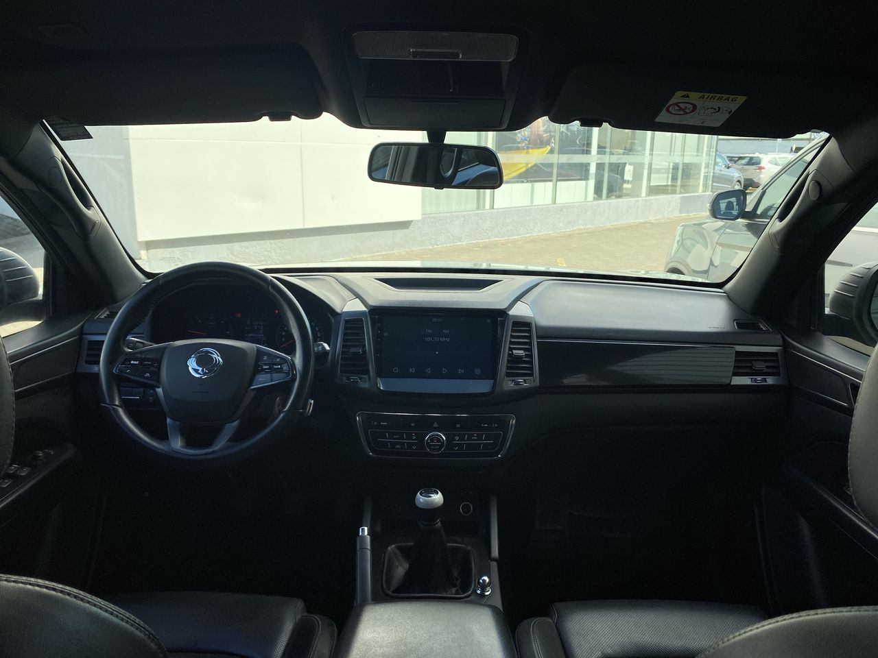 SSANGYONG - 31