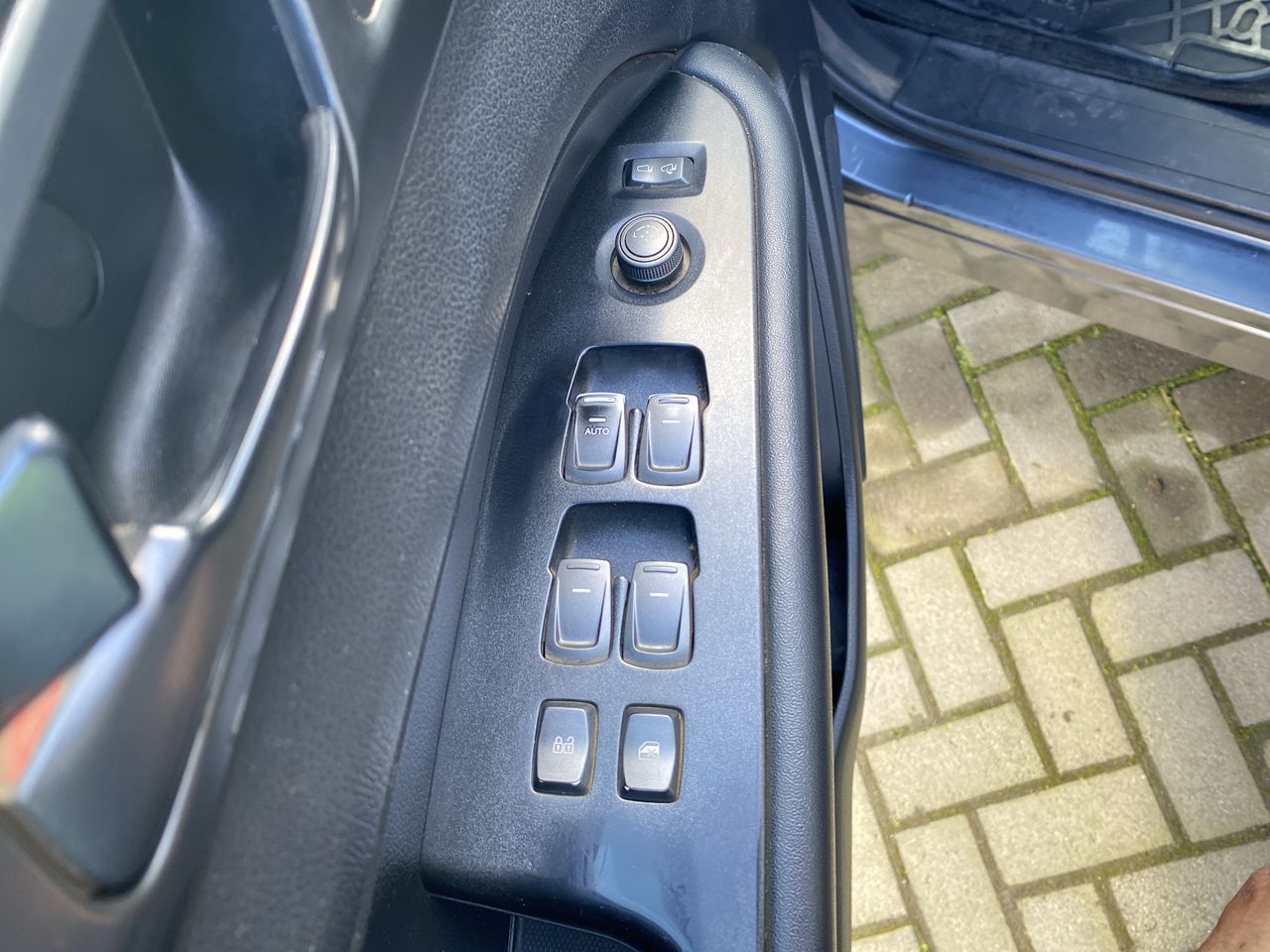 SSANGYONG - 21