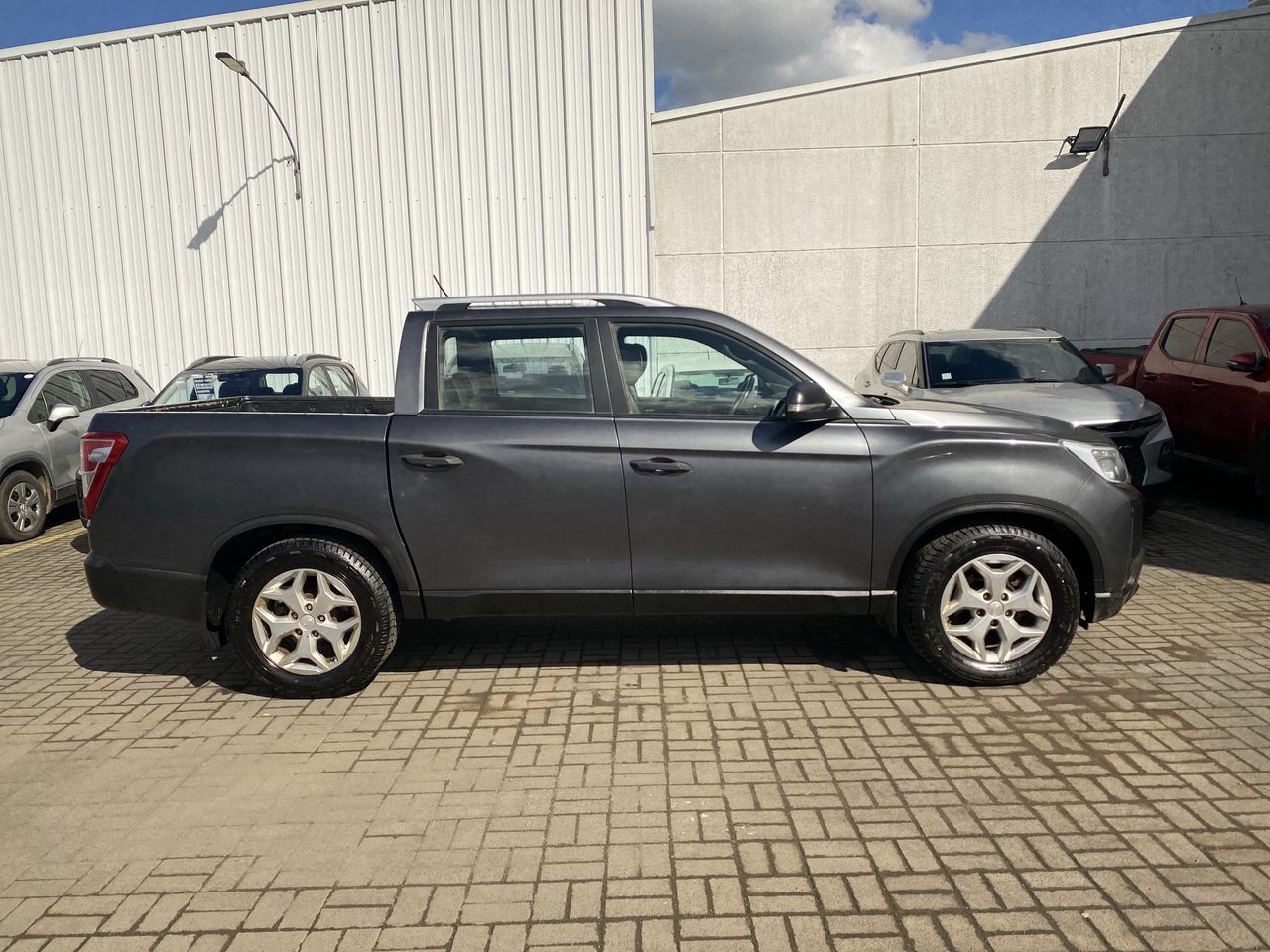 SSANGYONG - 8