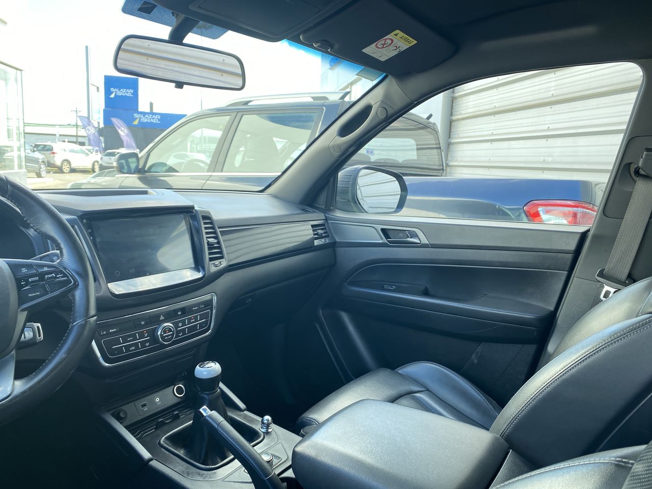 SSANGYONG - 10