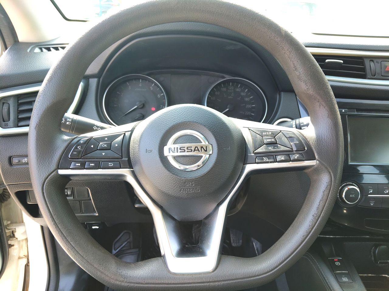 NISSAN - 11