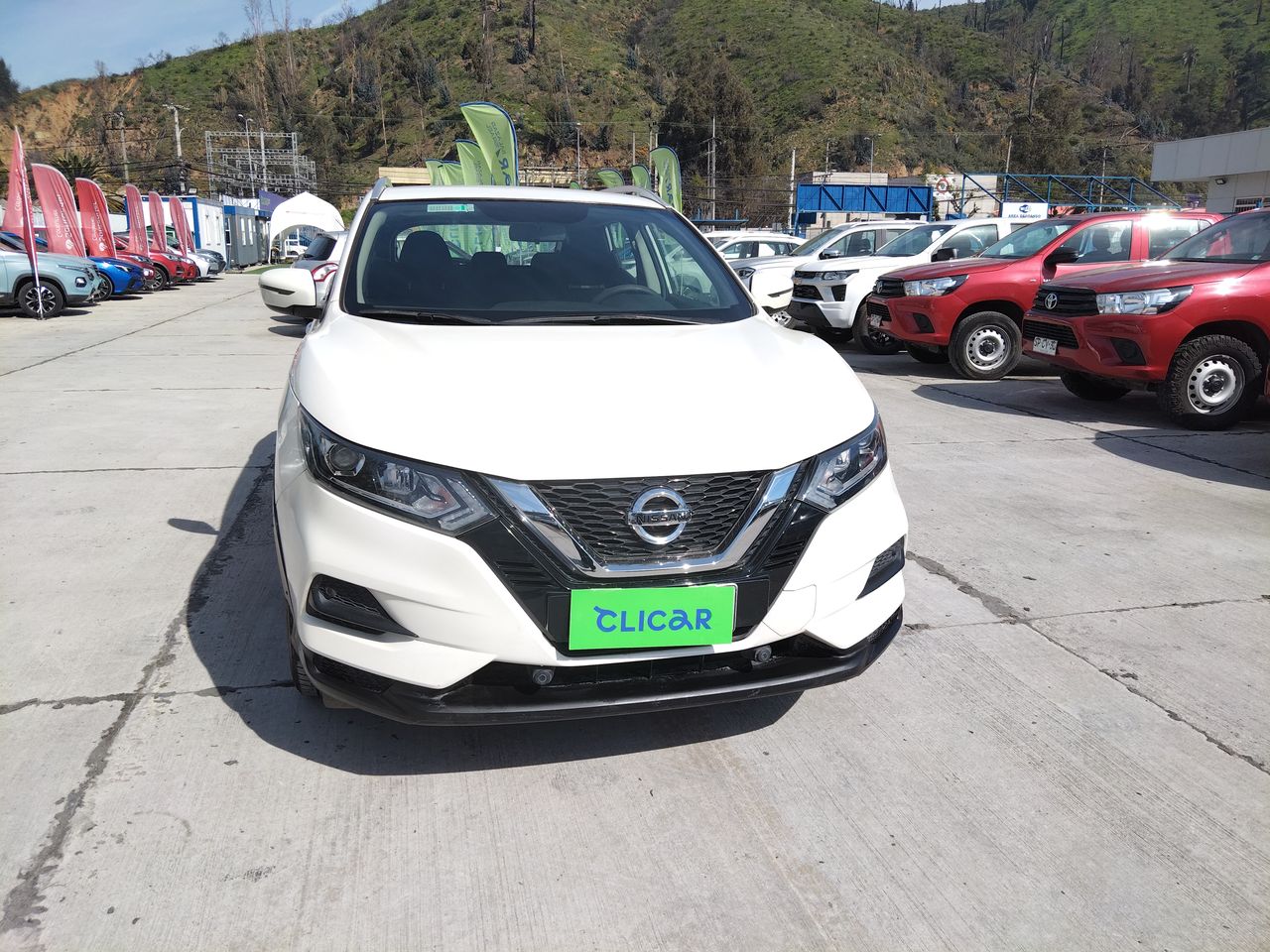 NISSAN - 2