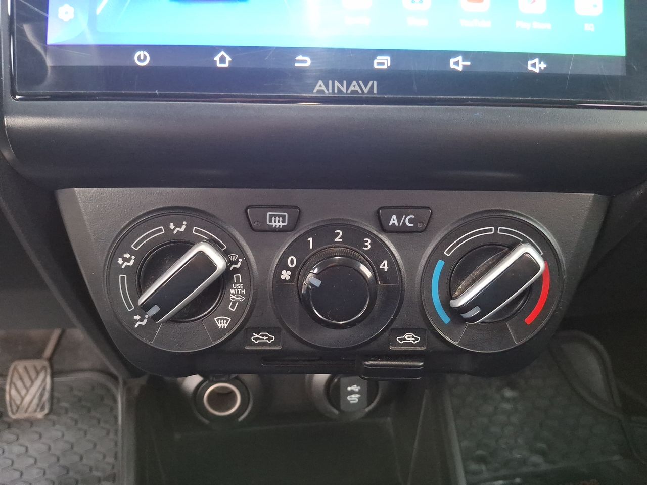 SUZUKI - 29