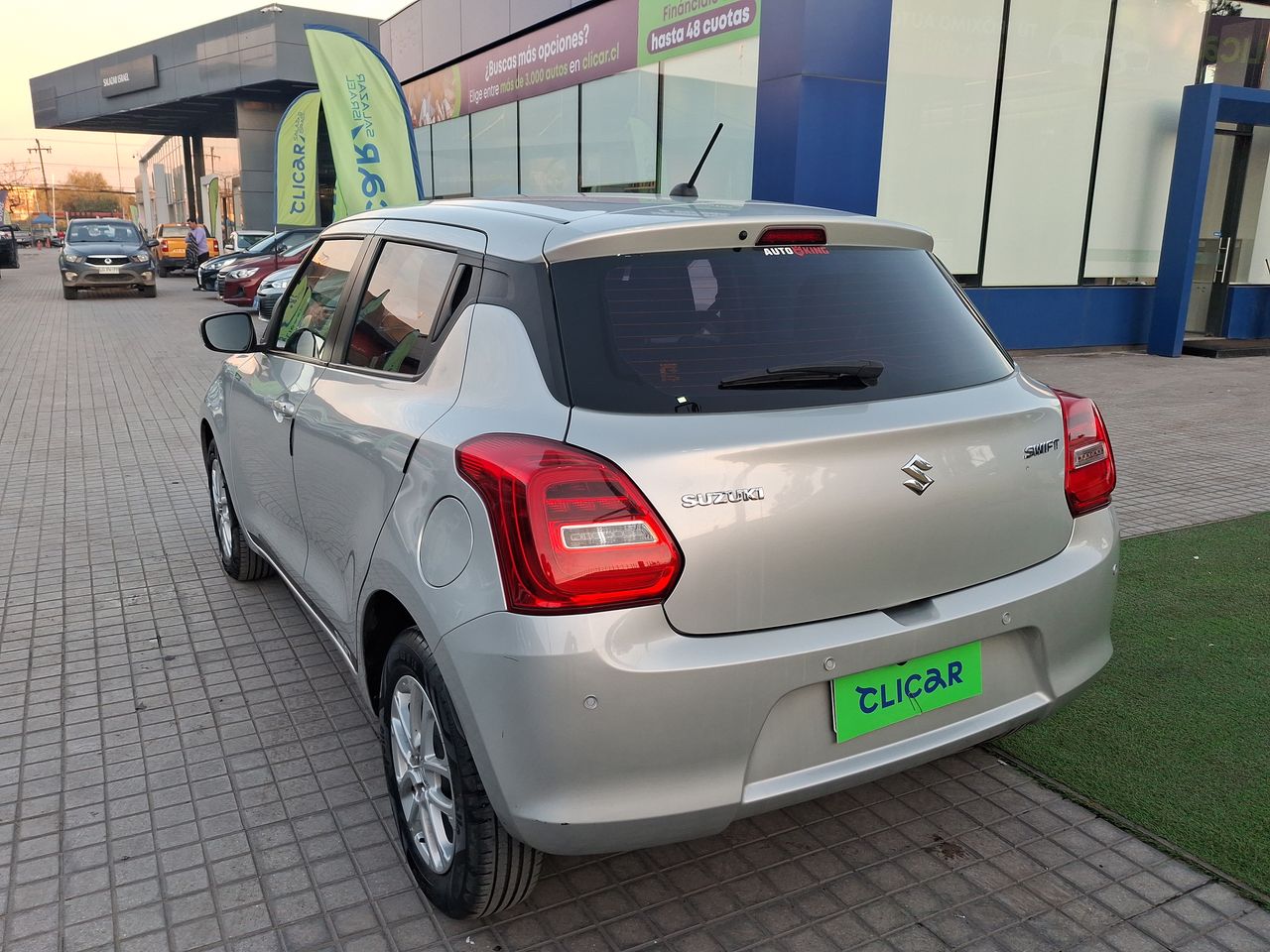 SUZUKI - 5