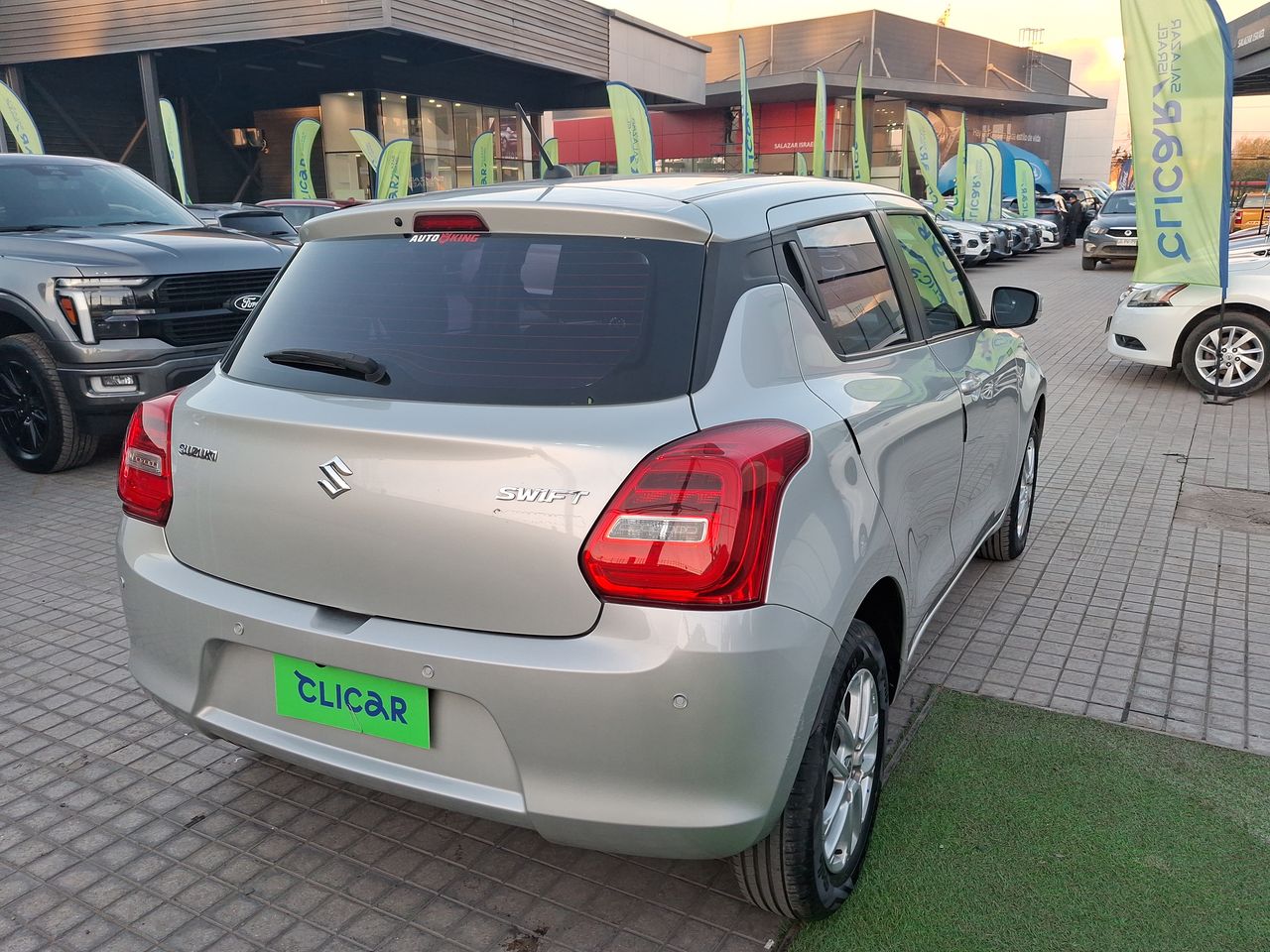 SUZUKI - 7