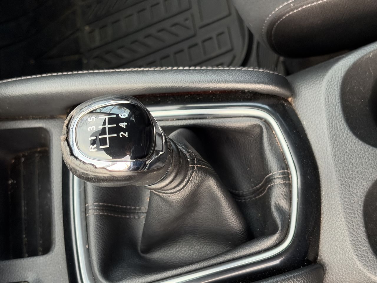 NISSAN - 19
