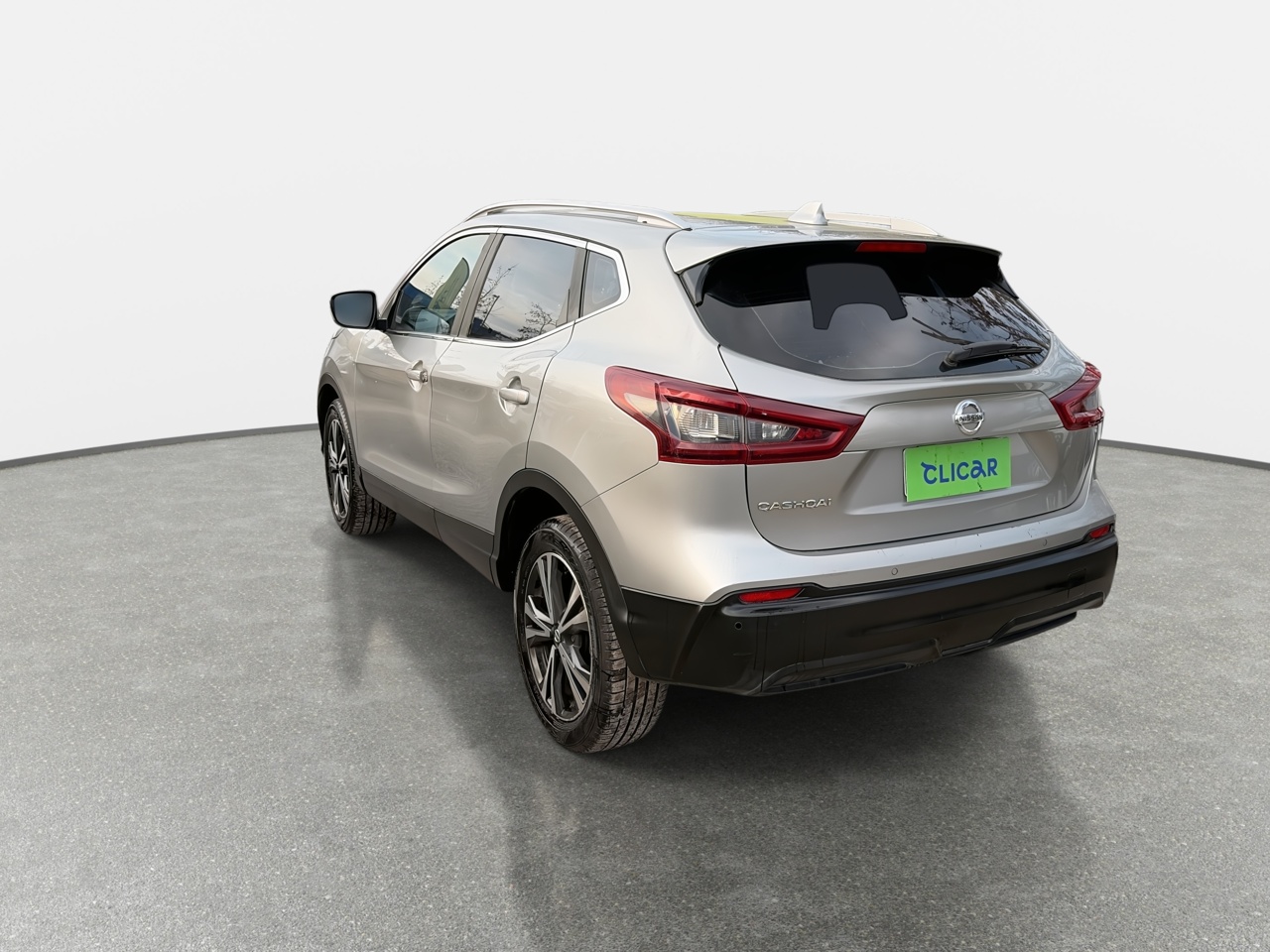 NISSAN - 5