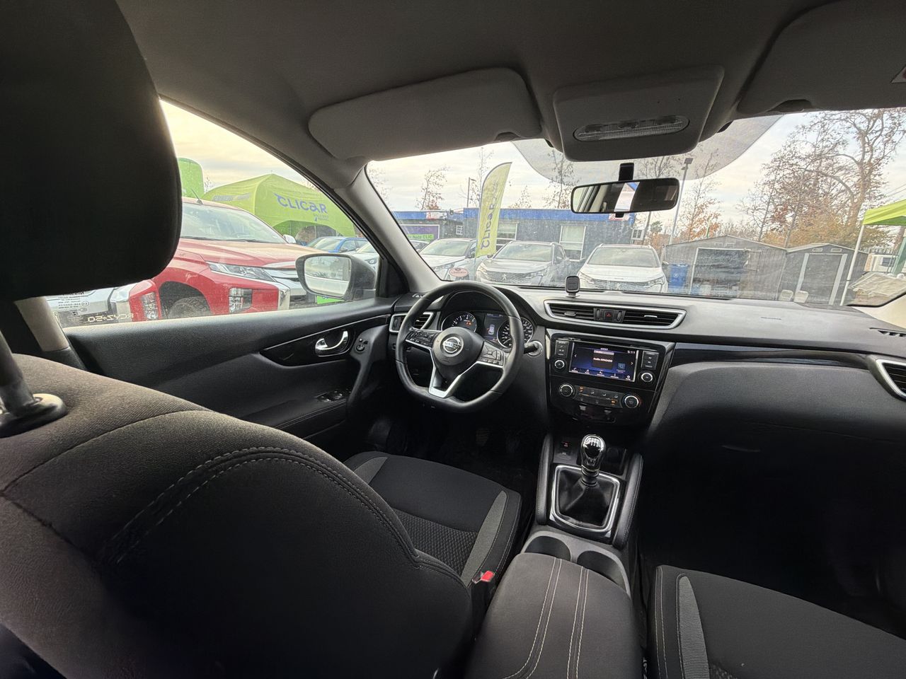 NISSAN - 8