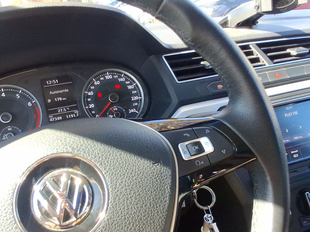 VOLKSWAGEN - 22