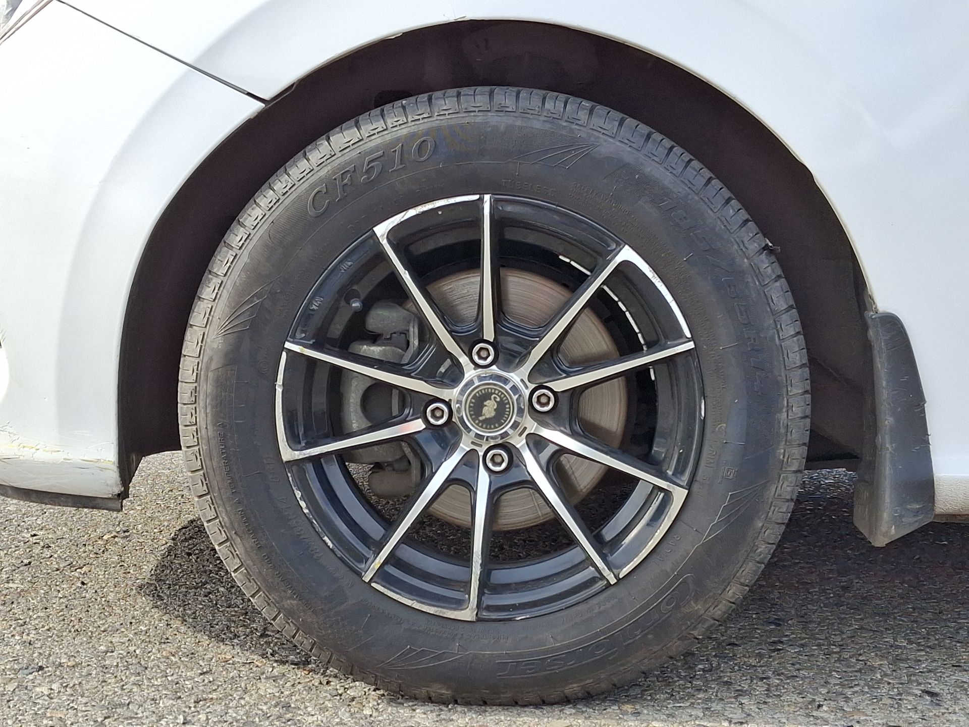 HYUNDAI - 17