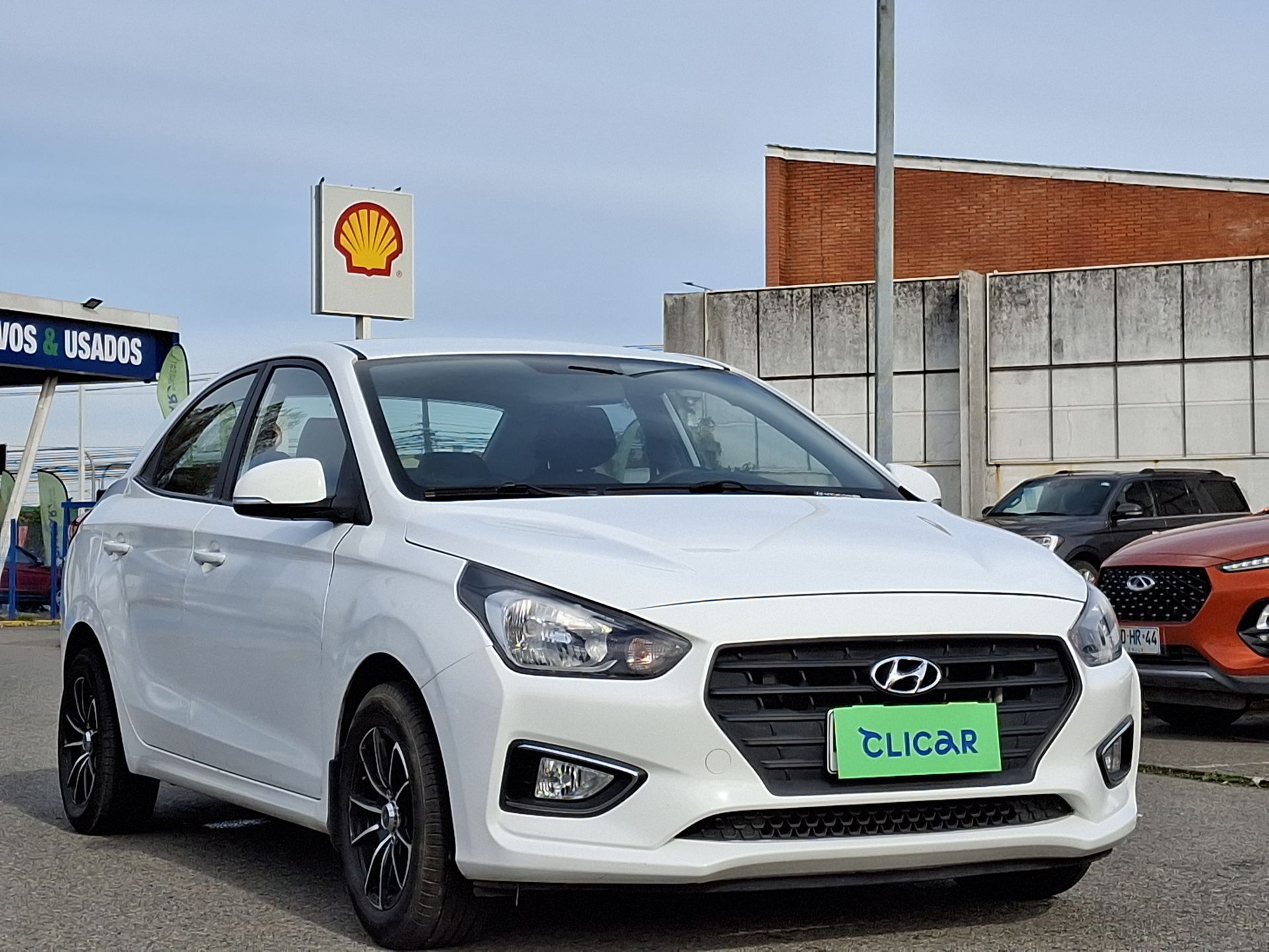 HYUNDAI - 1
