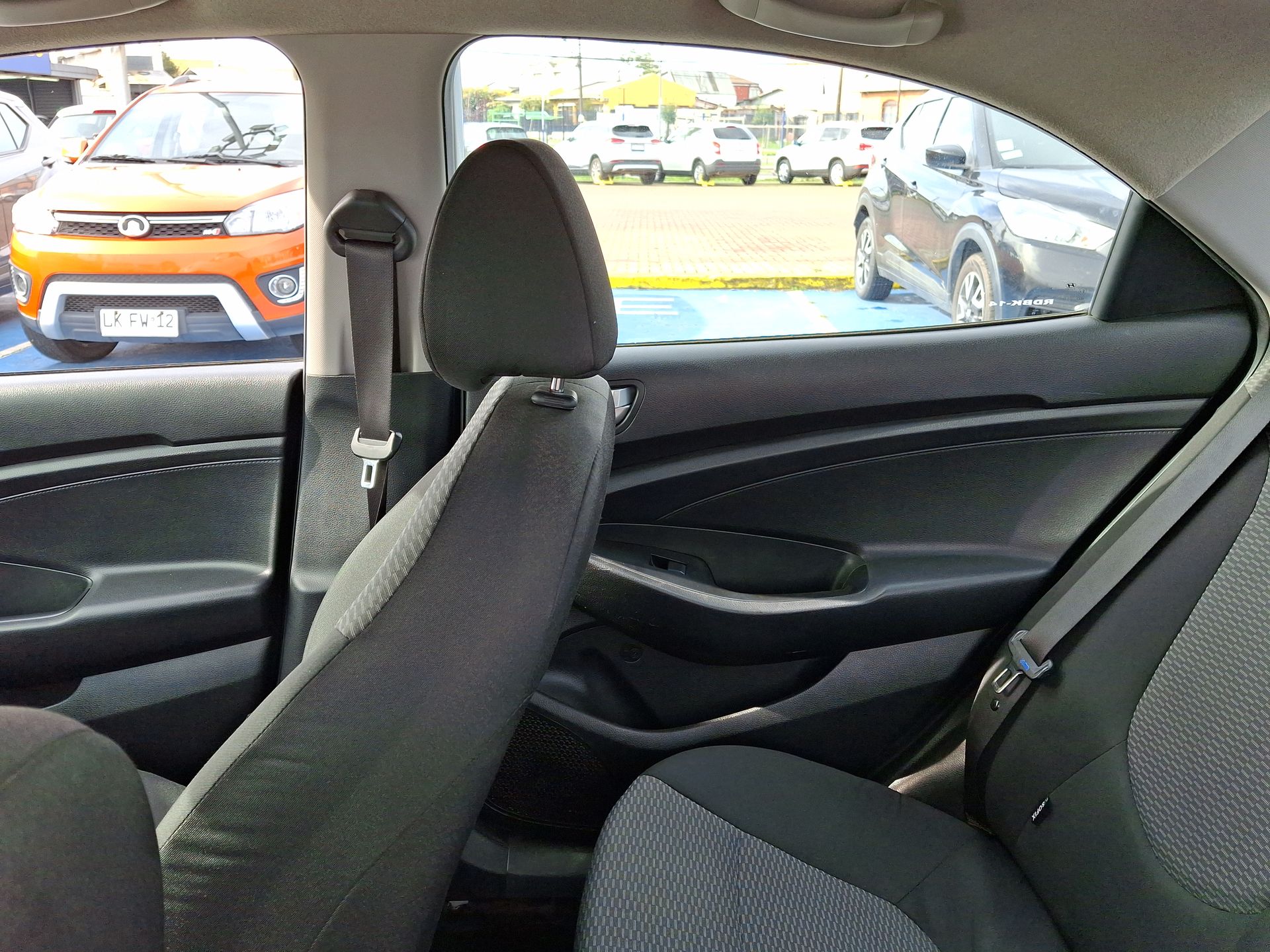 HYUNDAI - 11