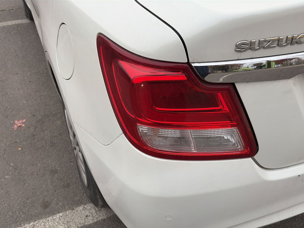 SUZUKI - 10