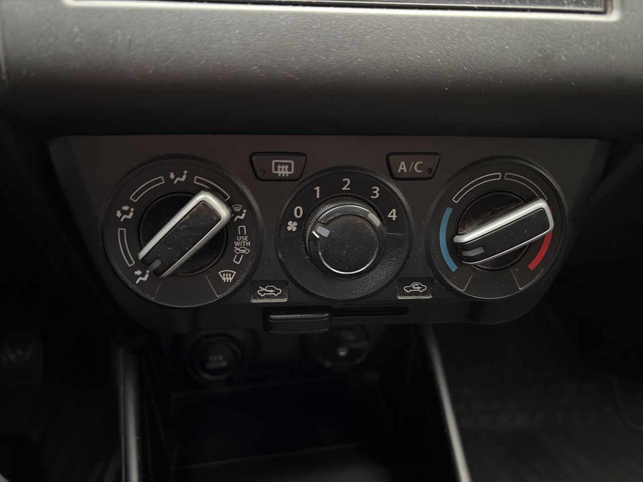 SUZUKI - 16