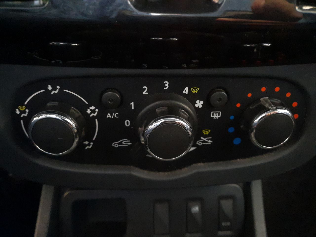 RENAULT - 29