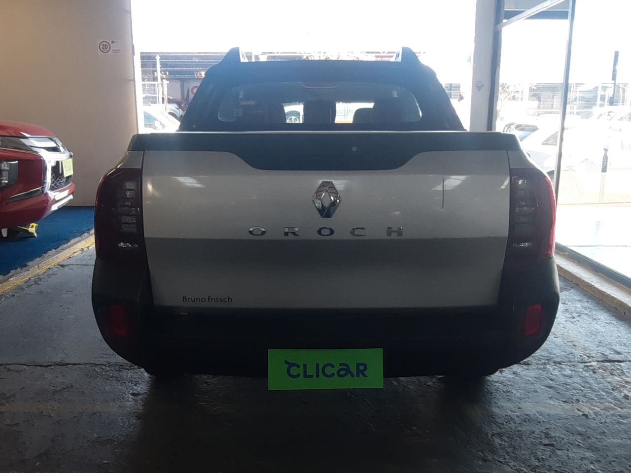 RENAULT - 6