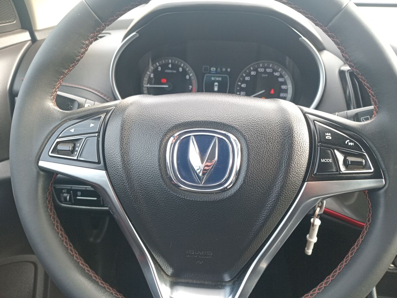 Changan Cs55 — foto 18 de 27