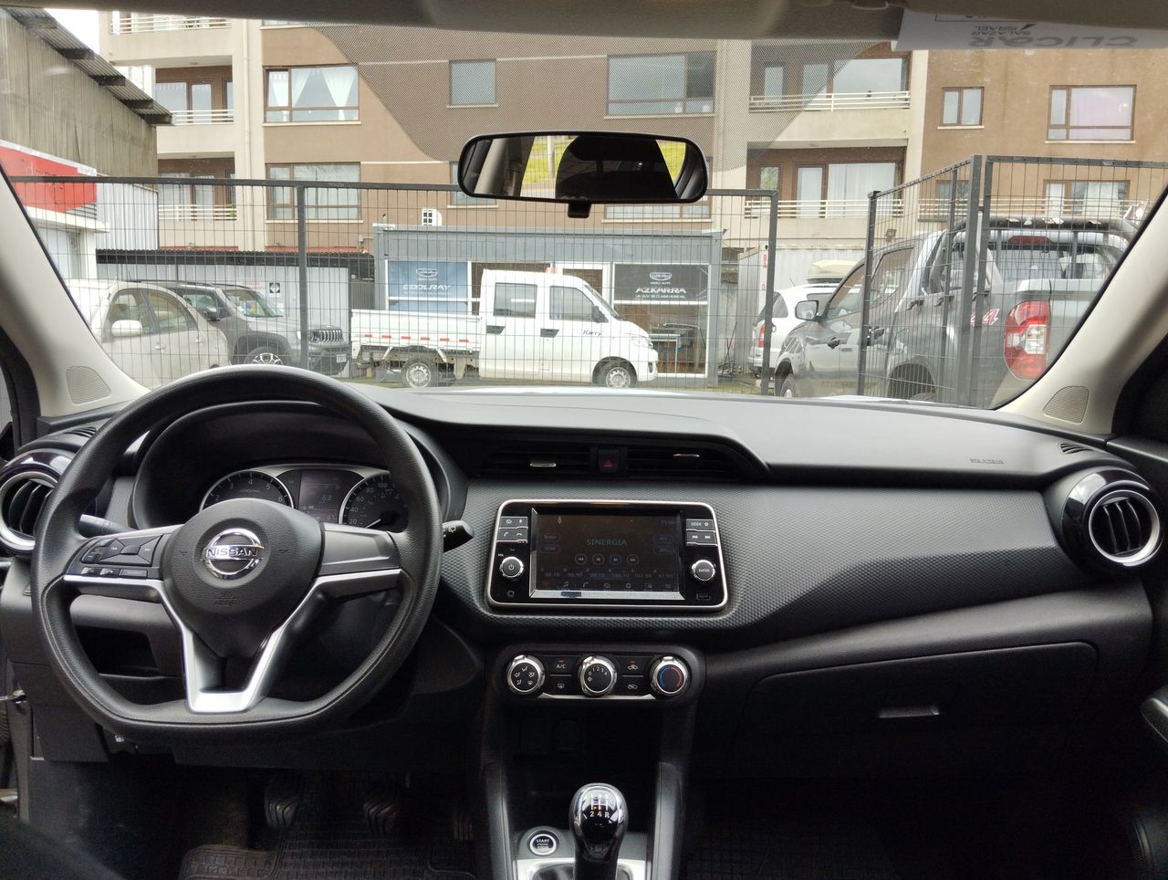 NISSAN - 30