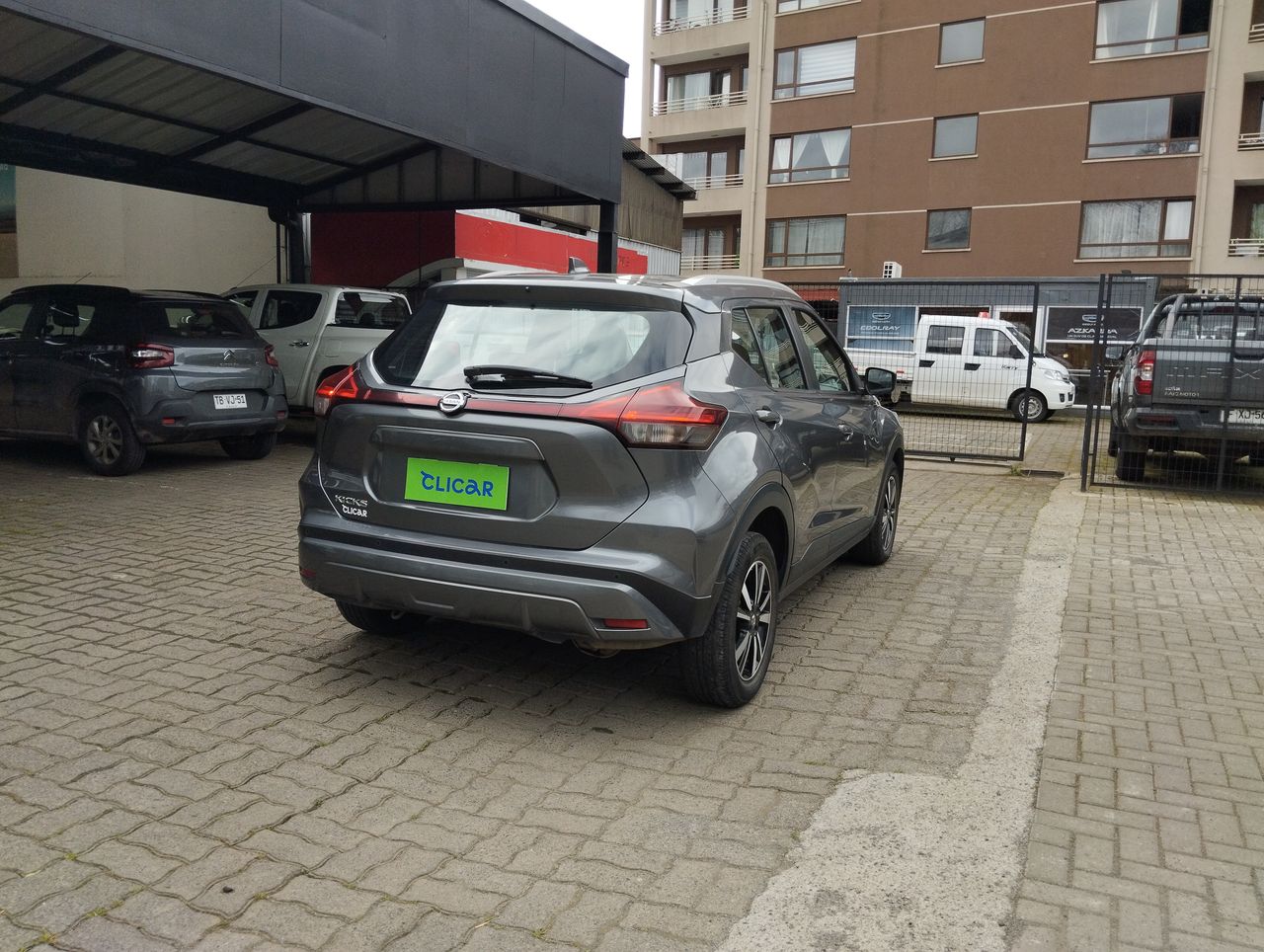 NISSAN - 1