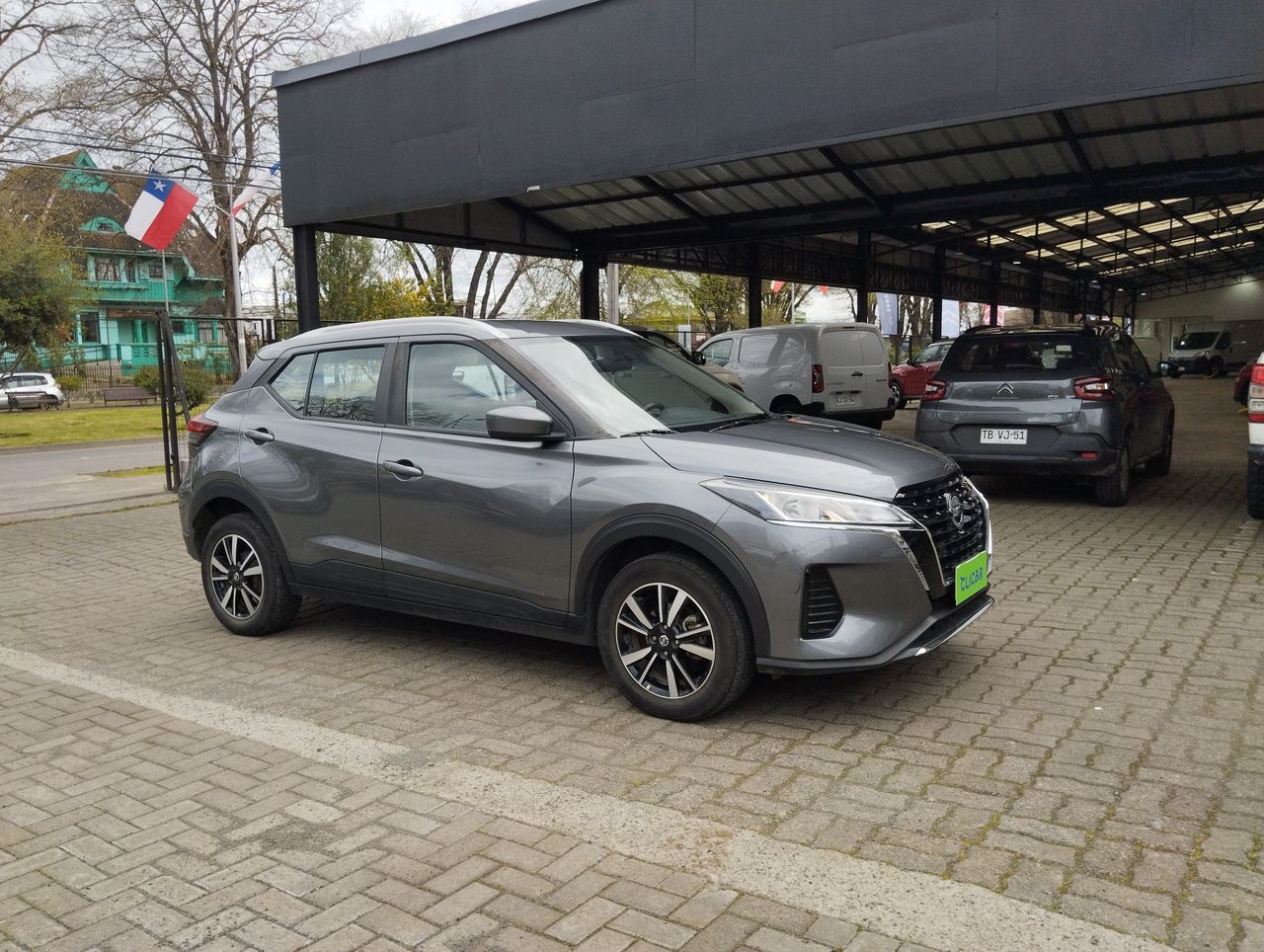 NISSAN - 3