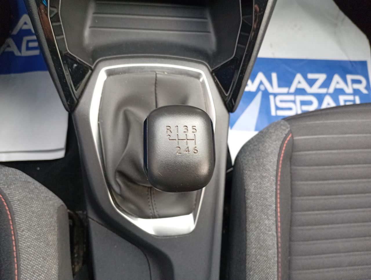 PEUGEOT - 29