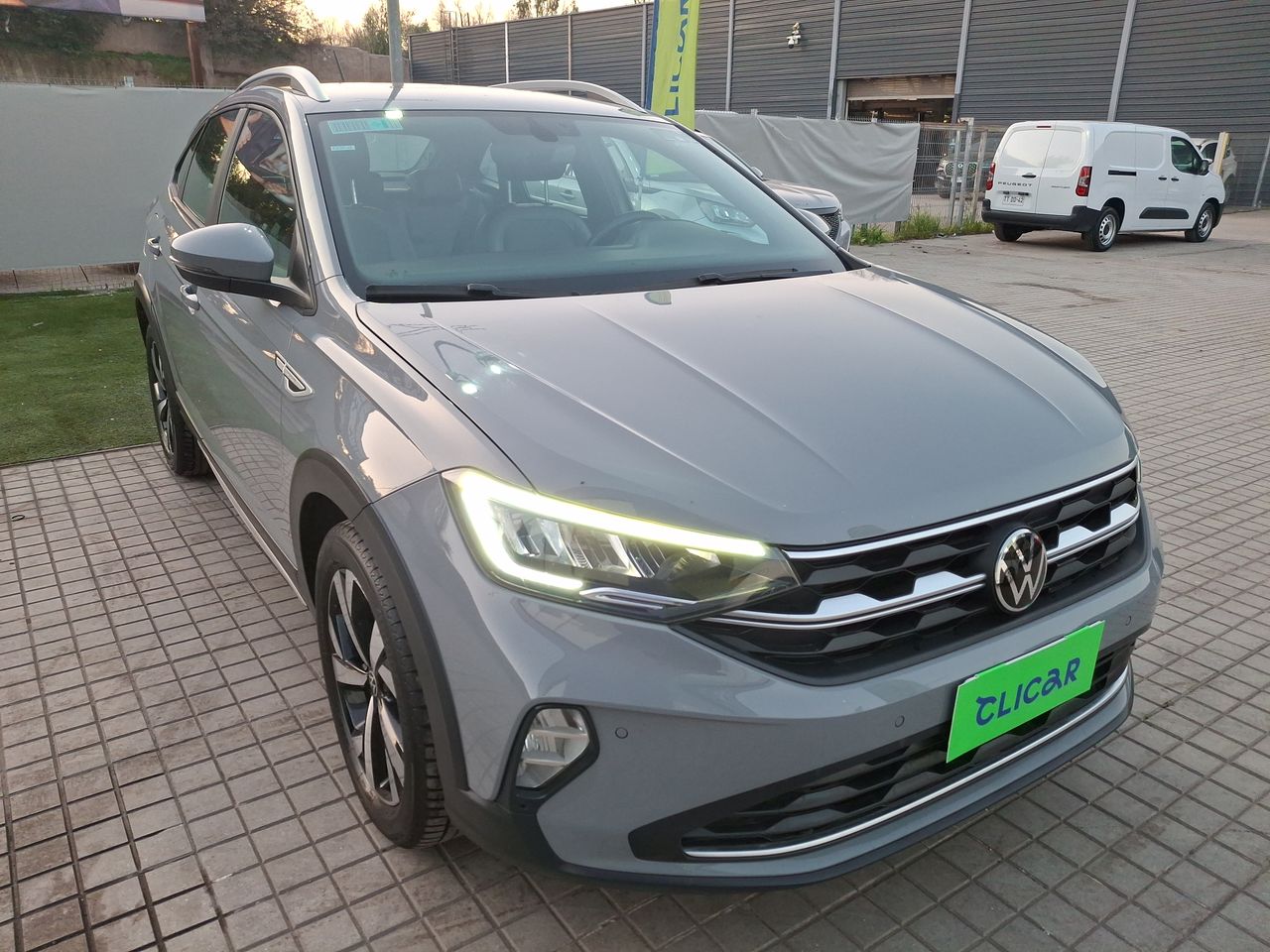 VOLKSWAGEN - 1