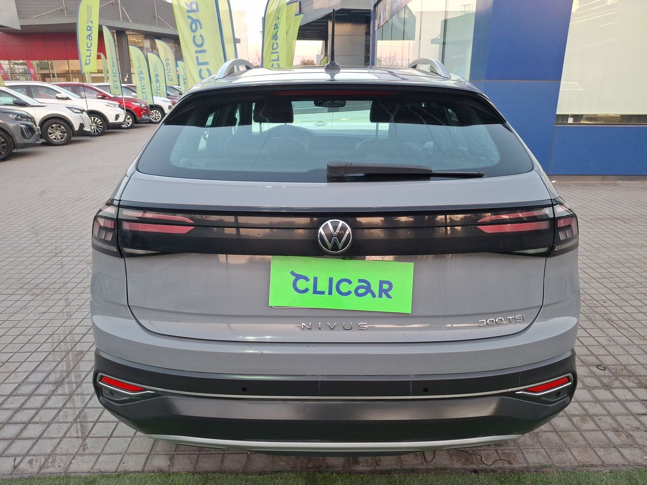 VOLKSWAGEN - 6