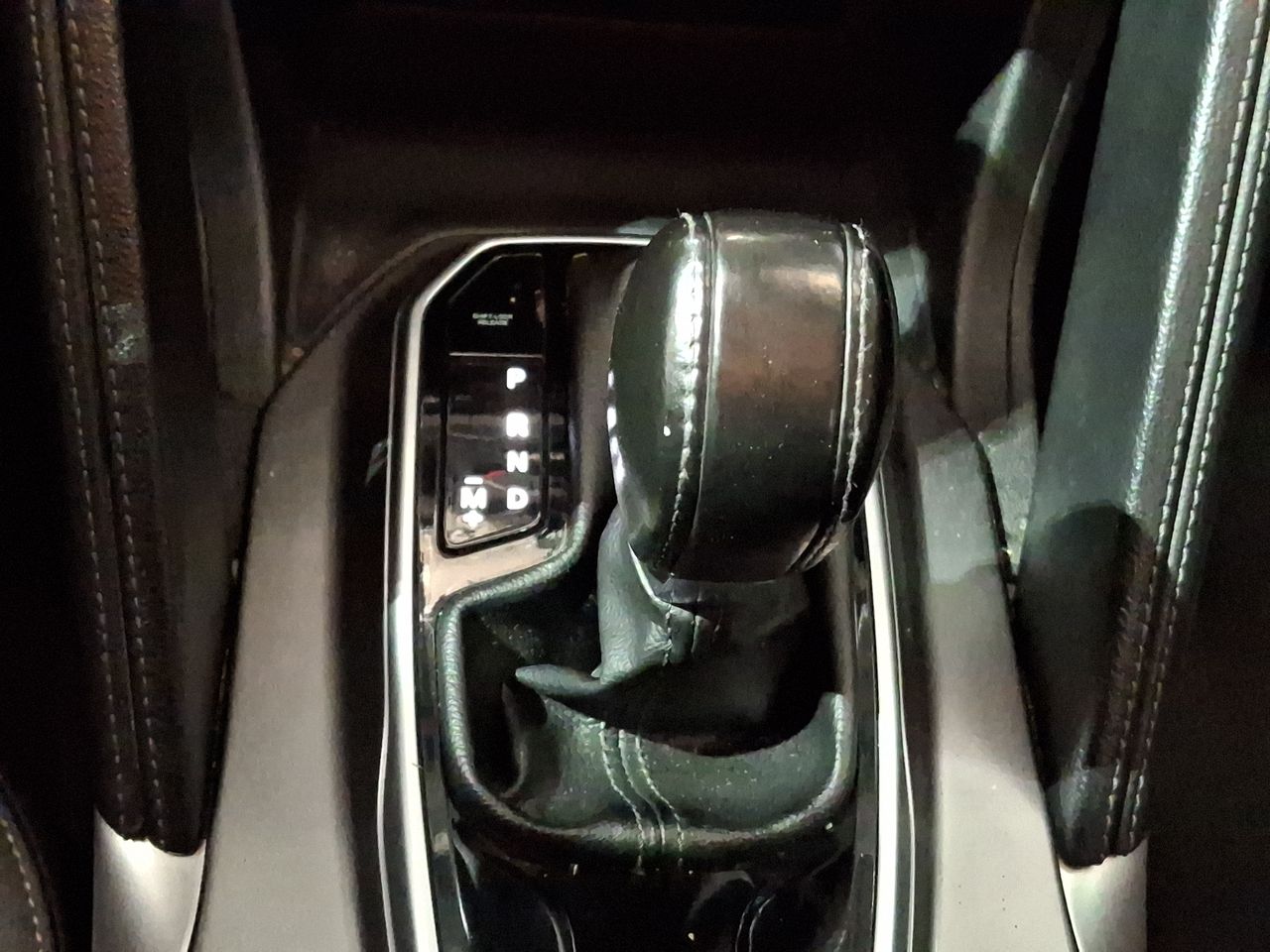 Renault Koleos — foto 23 de 27