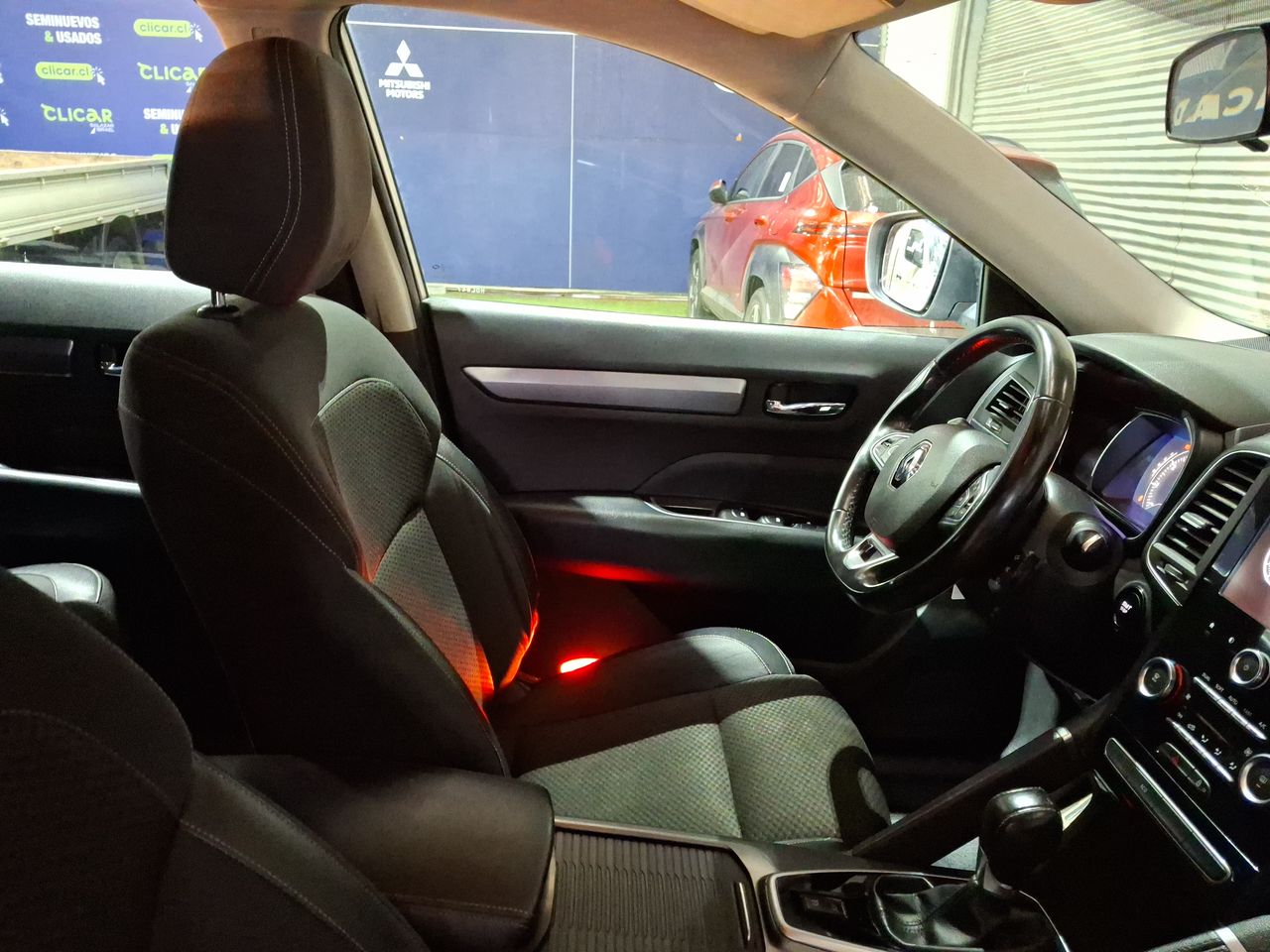 Renault Koleos — foto 9 de 27