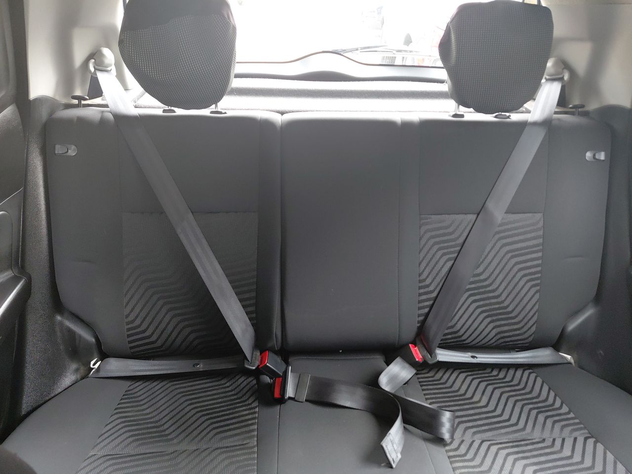 Maxus T60 — foto 25 de 25