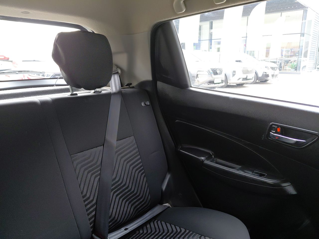 SUZUKI - 6