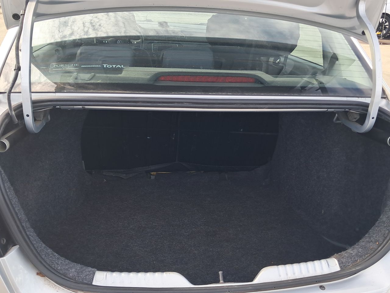 VOLKSWAGEN - 20