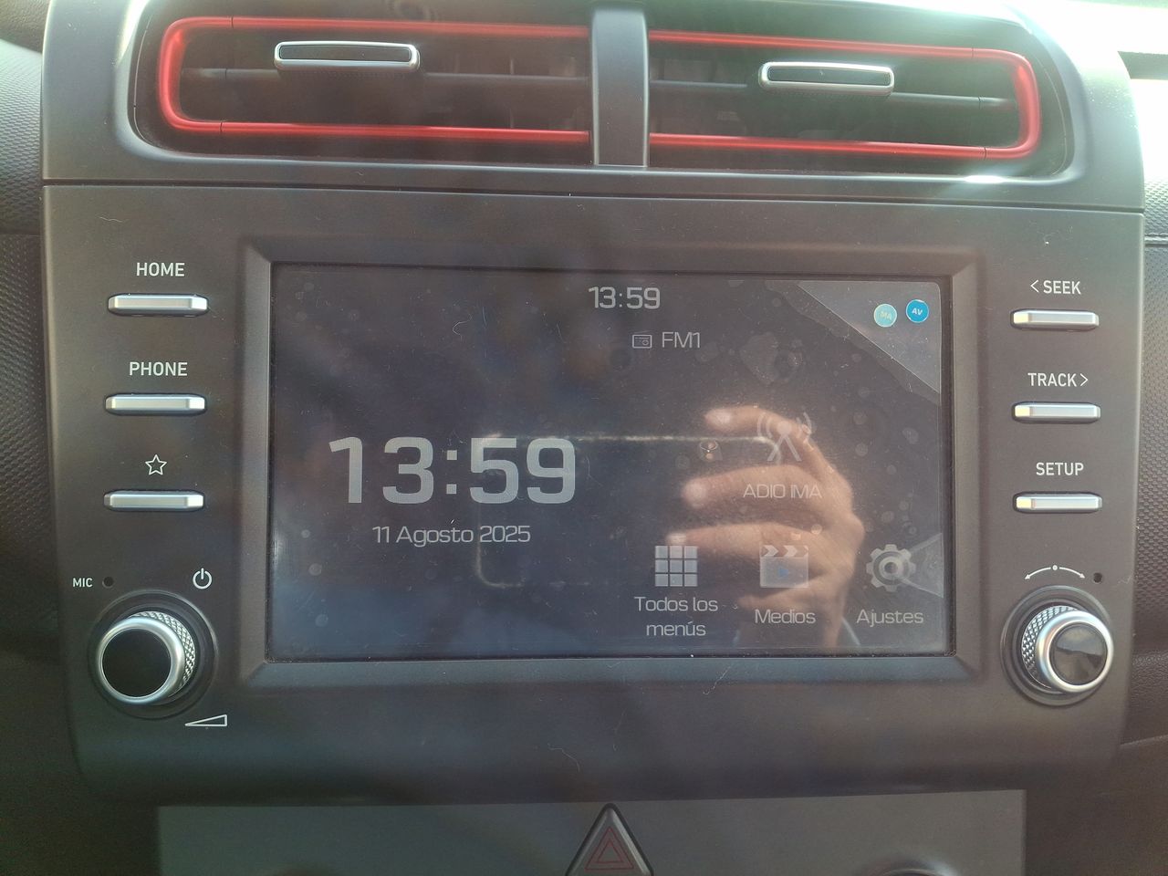 HYUNDAI - 26