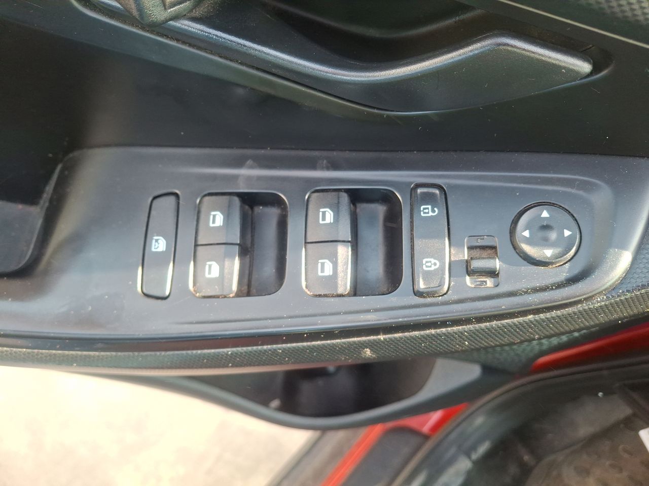 HYUNDAI - 22