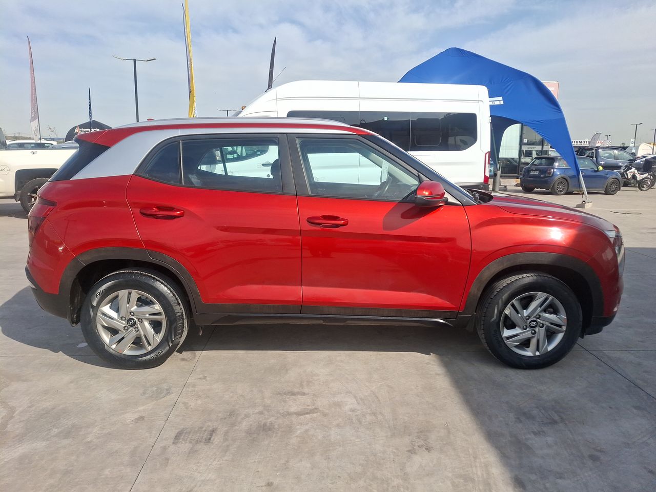 HYUNDAI - 8