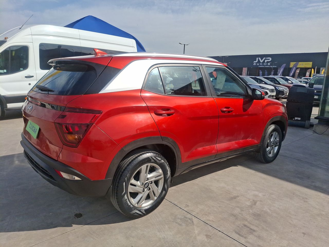 HYUNDAI - 7