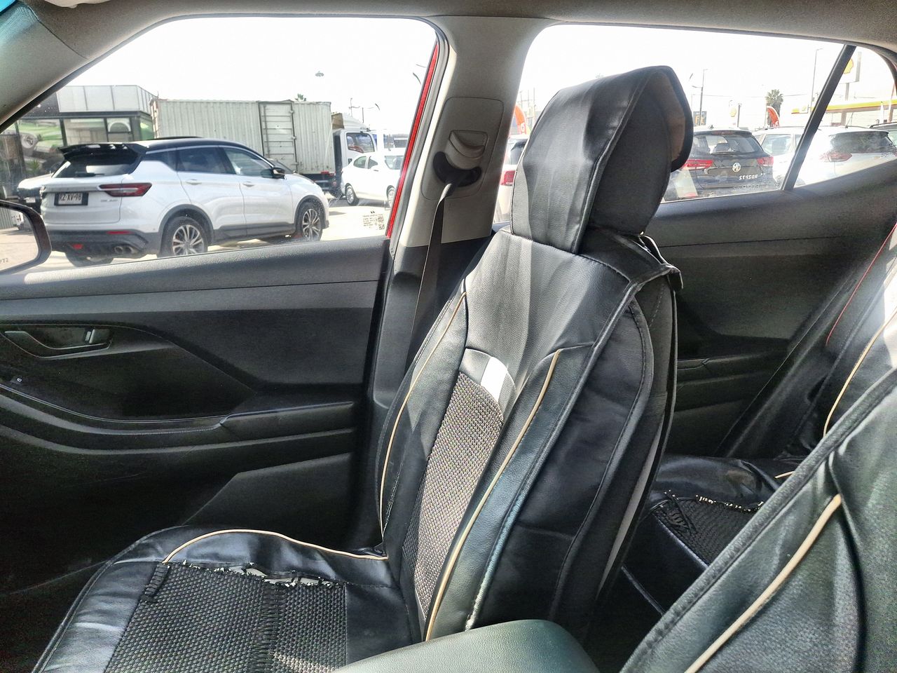 HYUNDAI - 11