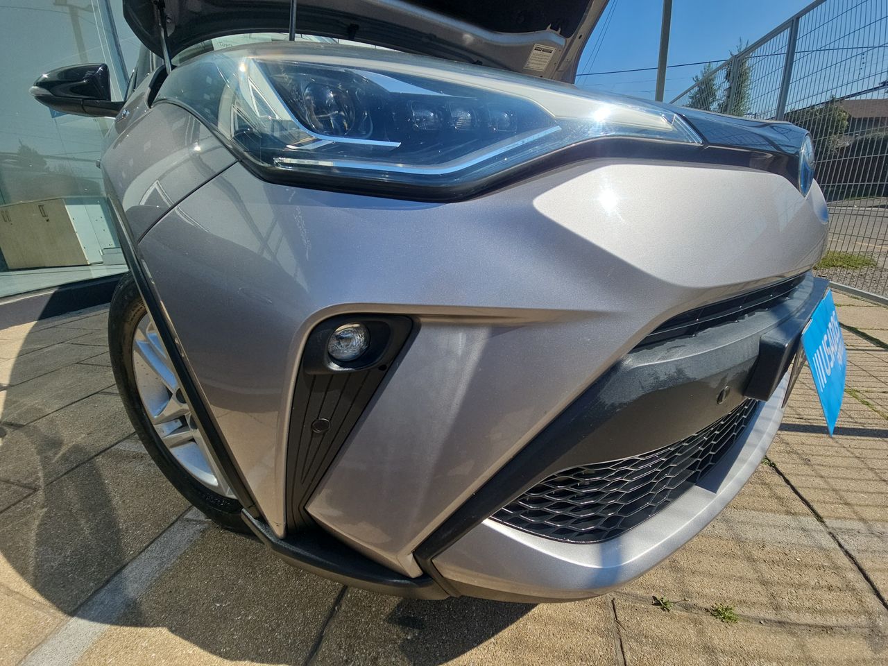 TOYOTA - 20