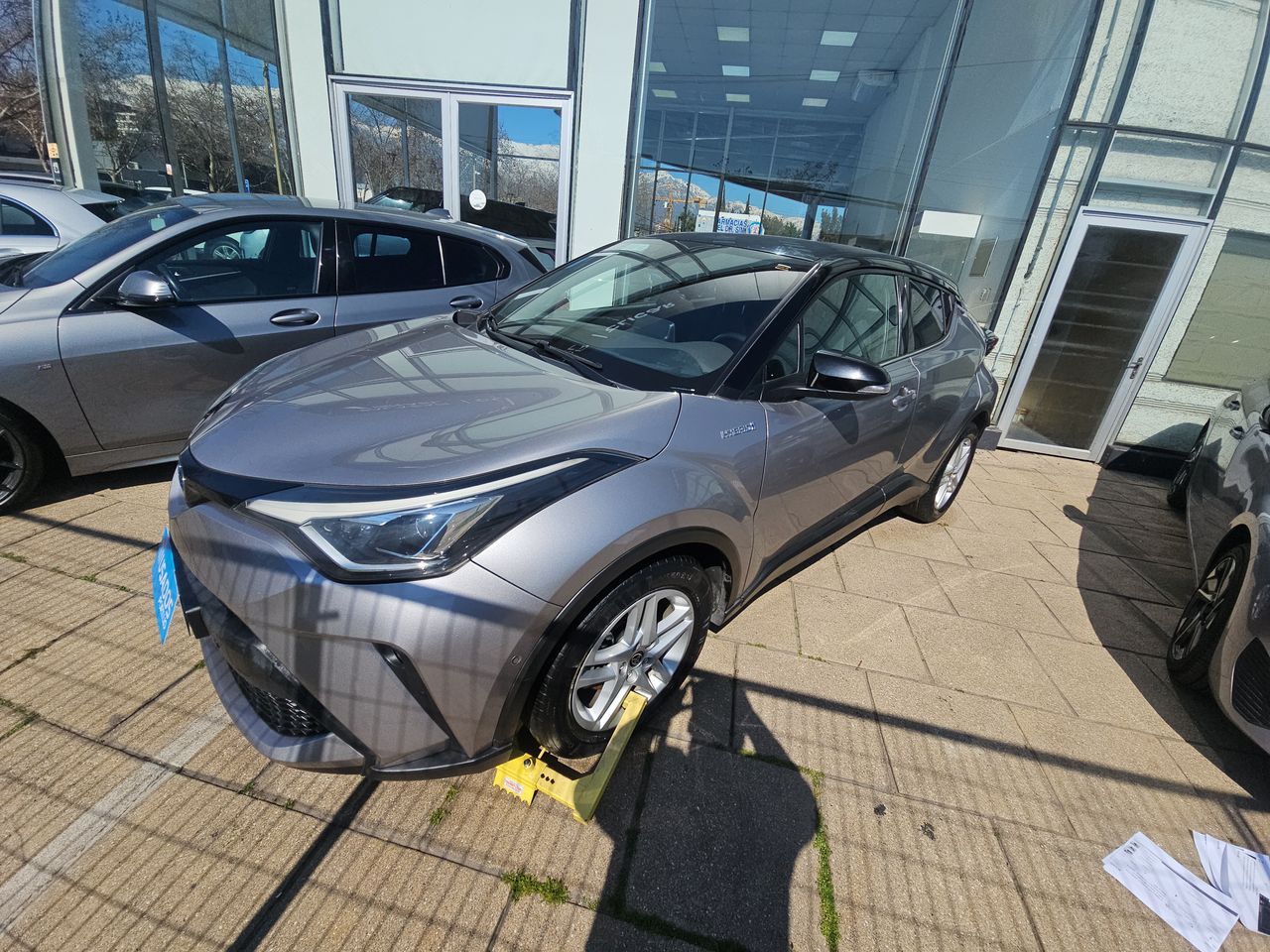 TOYOTA - 3