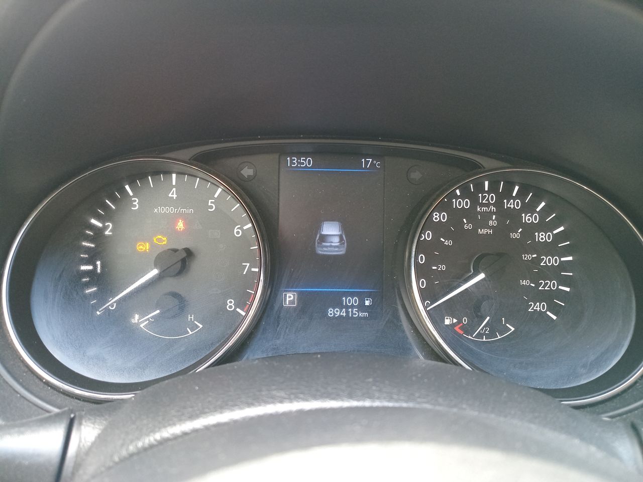 NISSAN - 26