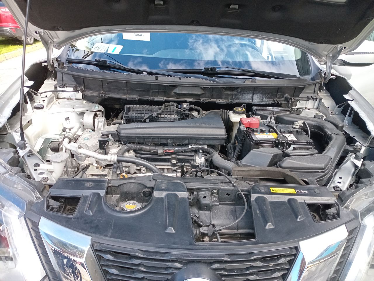 NISSAN - 16