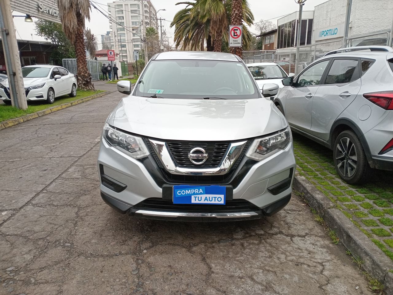NISSAN - 2