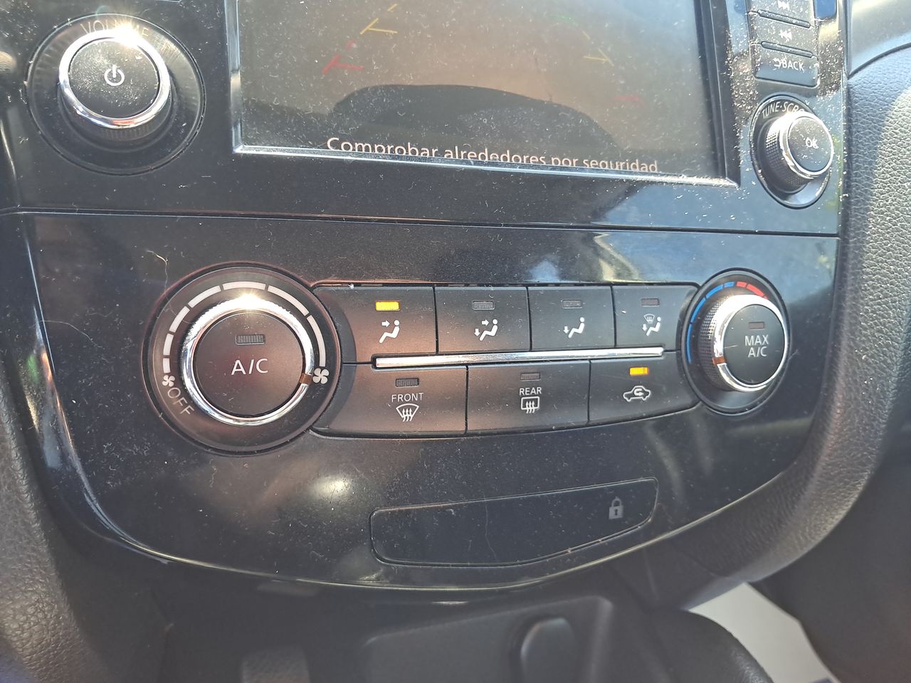 NISSAN - 28
