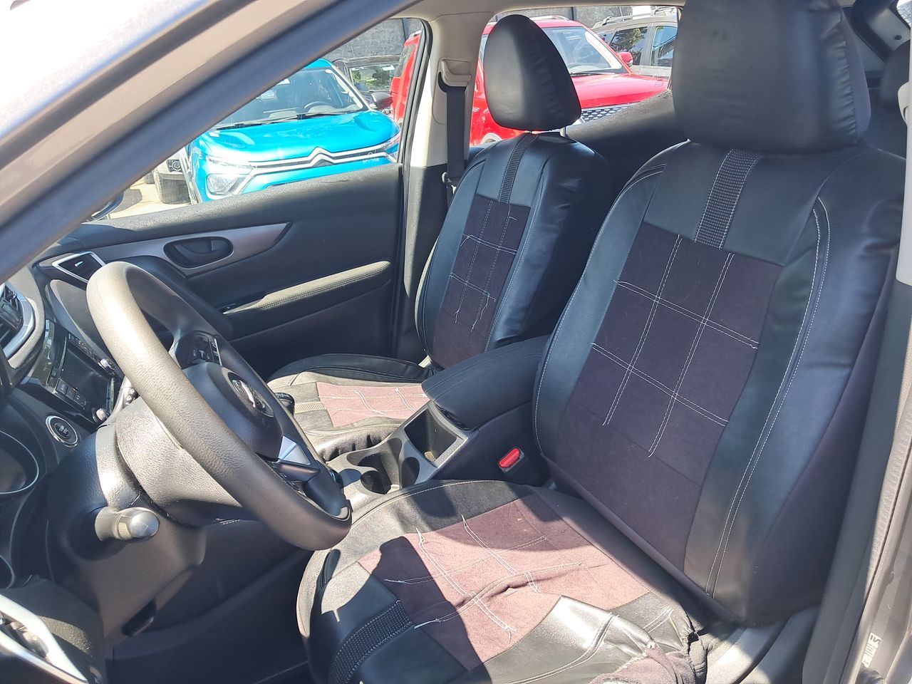 NISSAN - 22