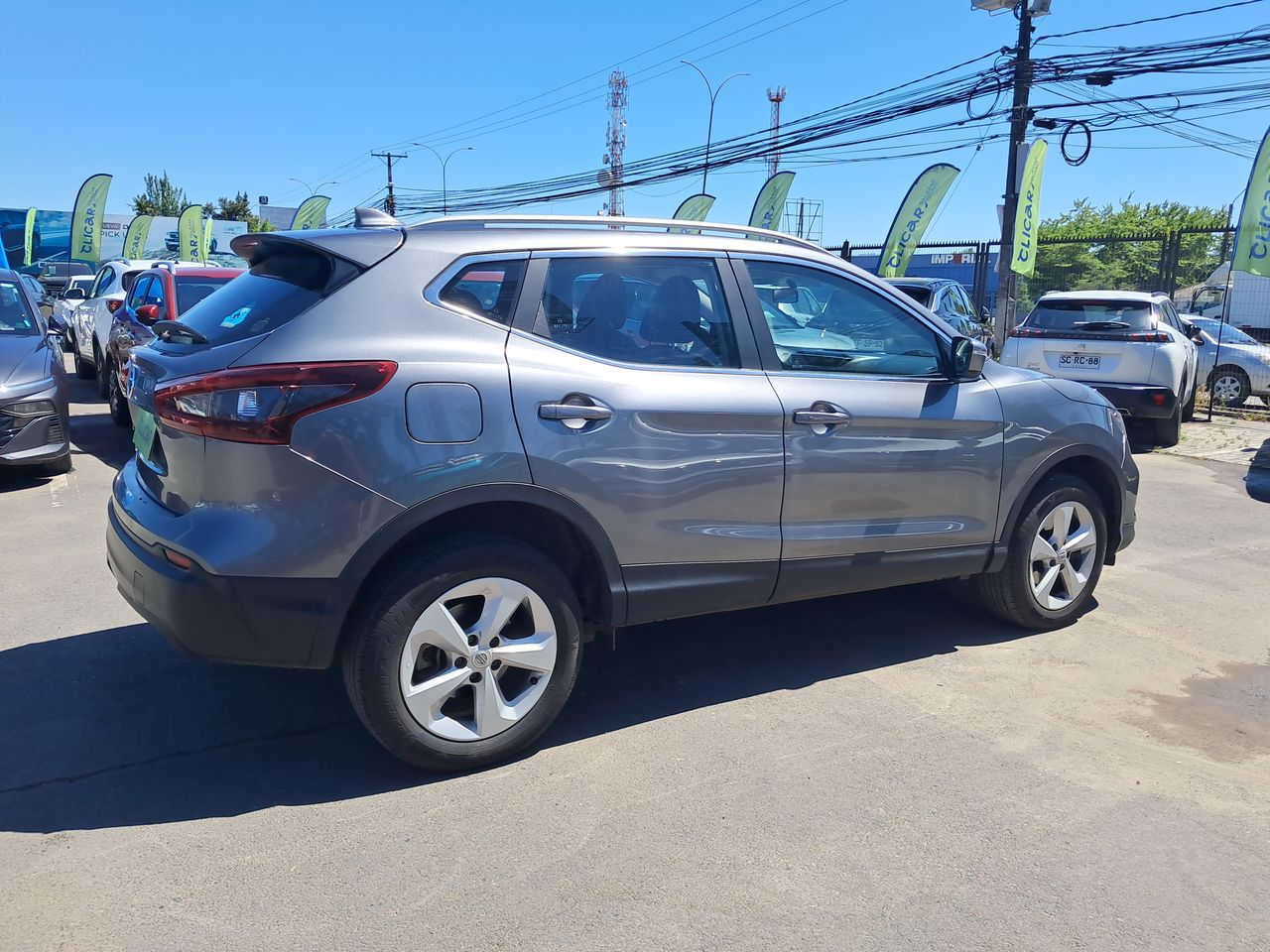NISSAN - 6