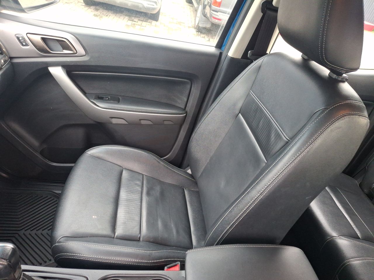 Ford Ranger — foto 26 de 28