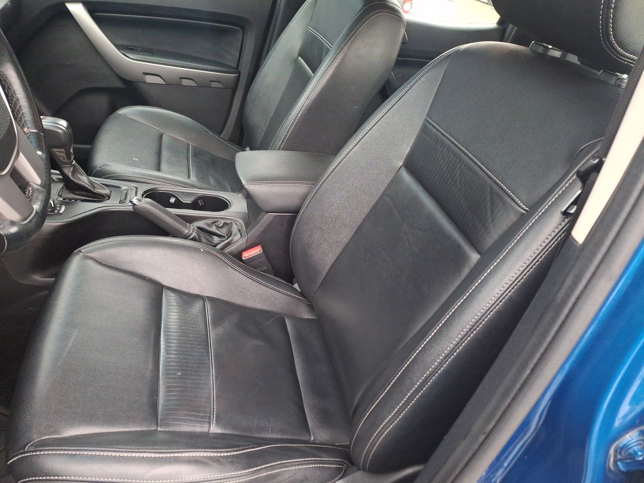Ford Ranger — foto 17 de 28