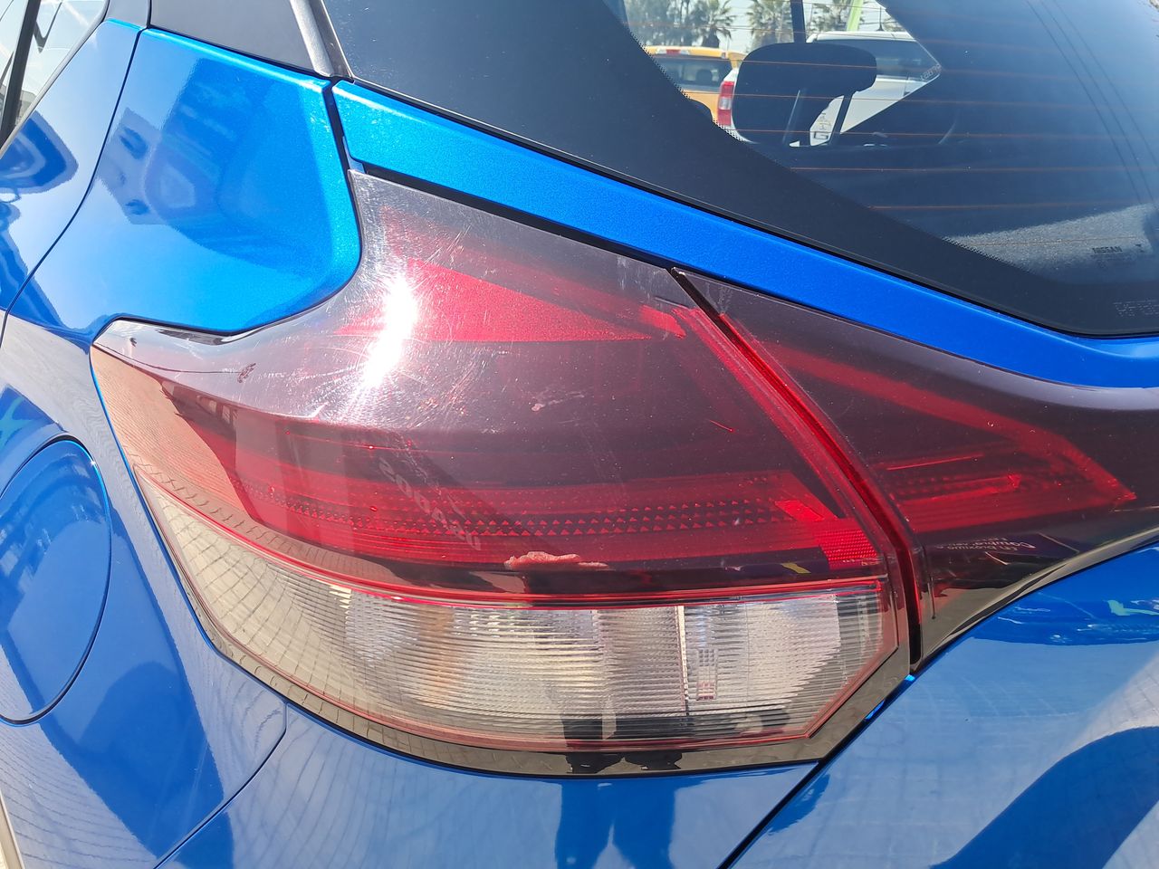 NISSAN - 20
