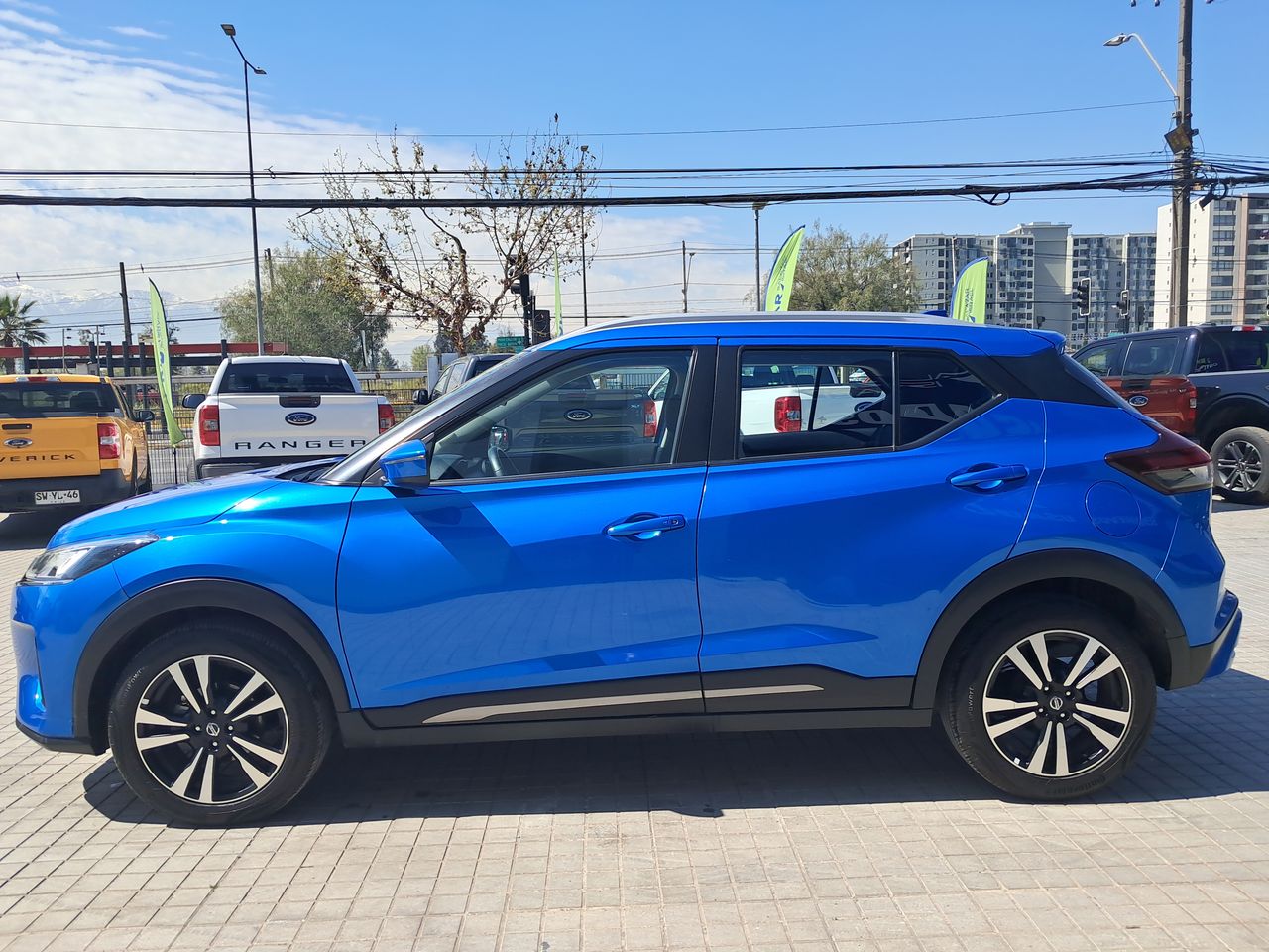 NISSAN - 4