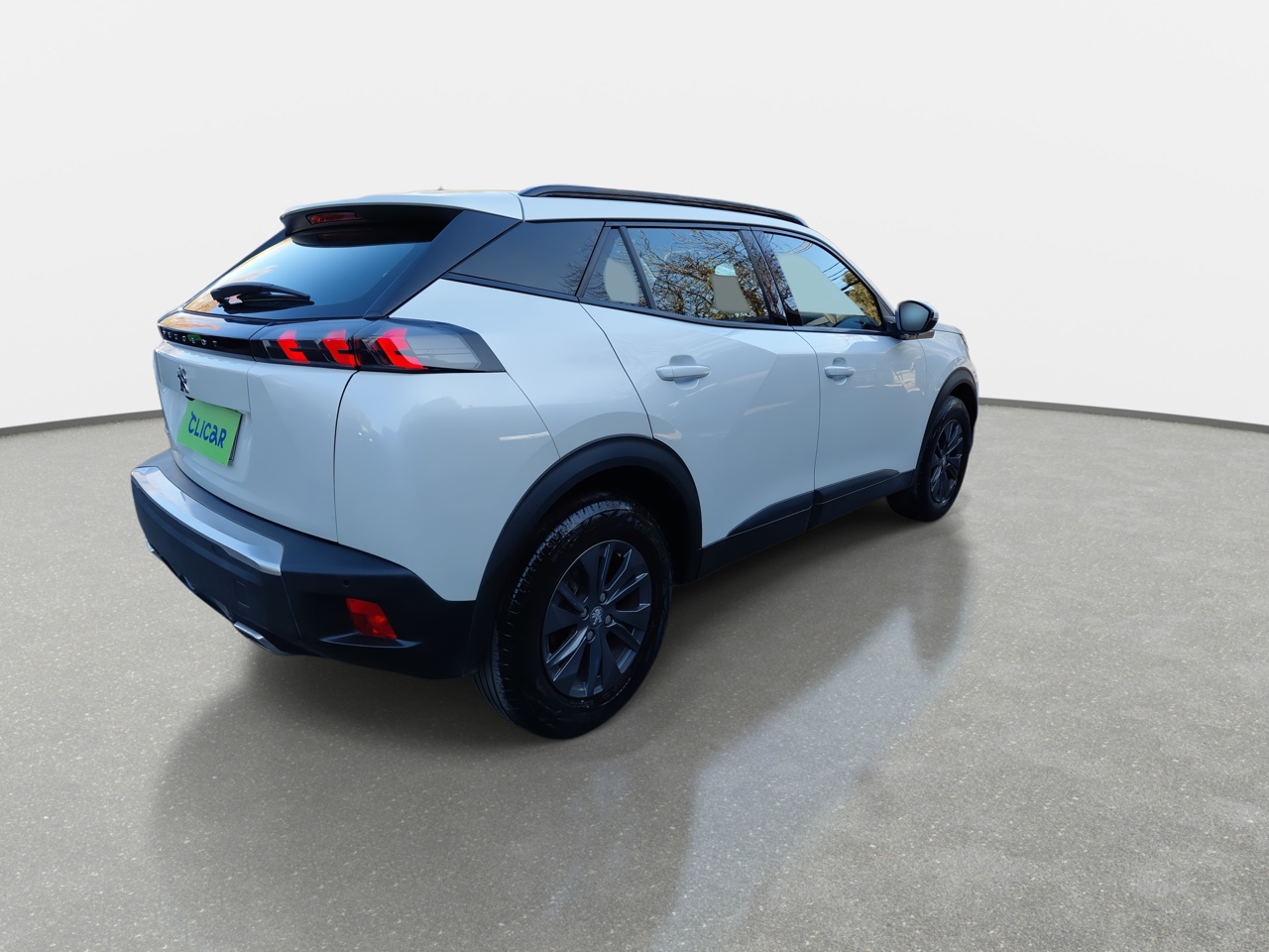Peugeot 2008 — foto 8 de 34